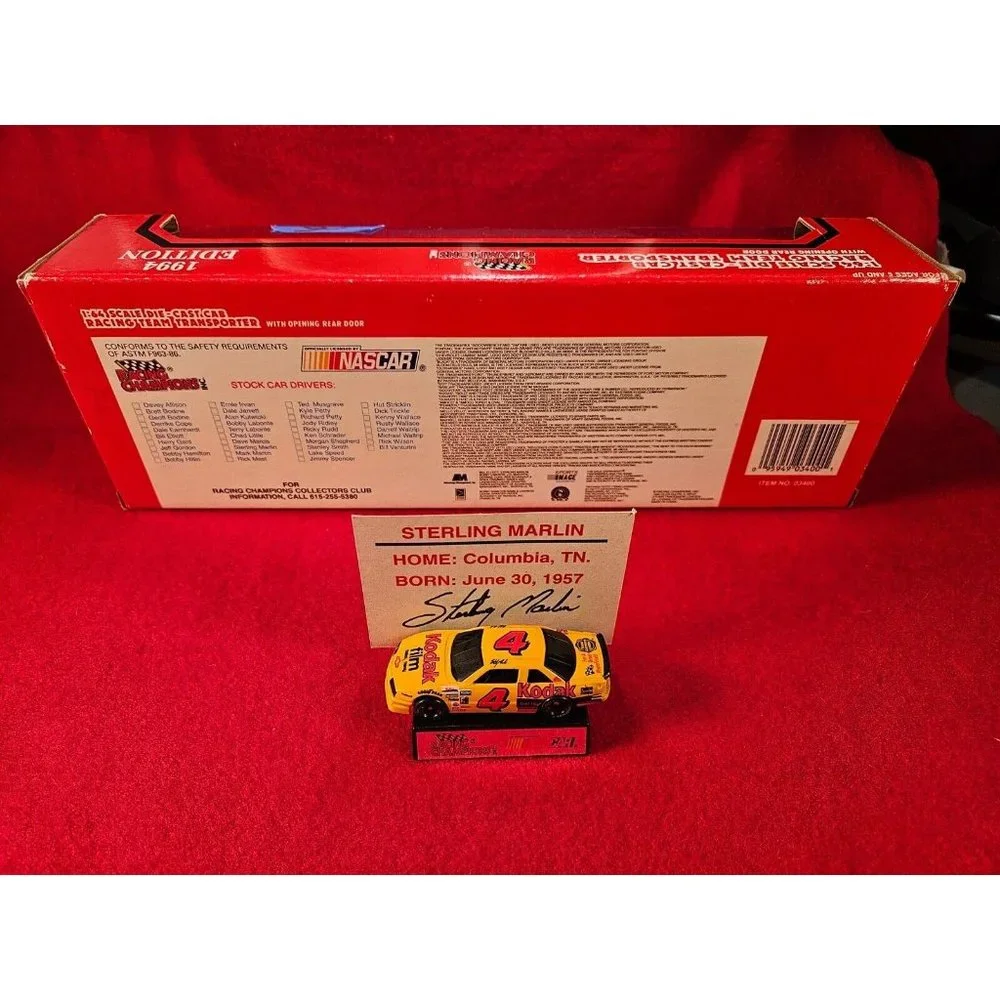 STERLING MARLIN NASCAR TRANSPORTER BUNDLE w/MATCHING STOCKCAR & PLAYER‎ CARD